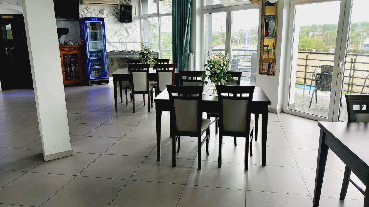 Hotel I Restauracja 13 Smakow Częstochowa Exterior foto
